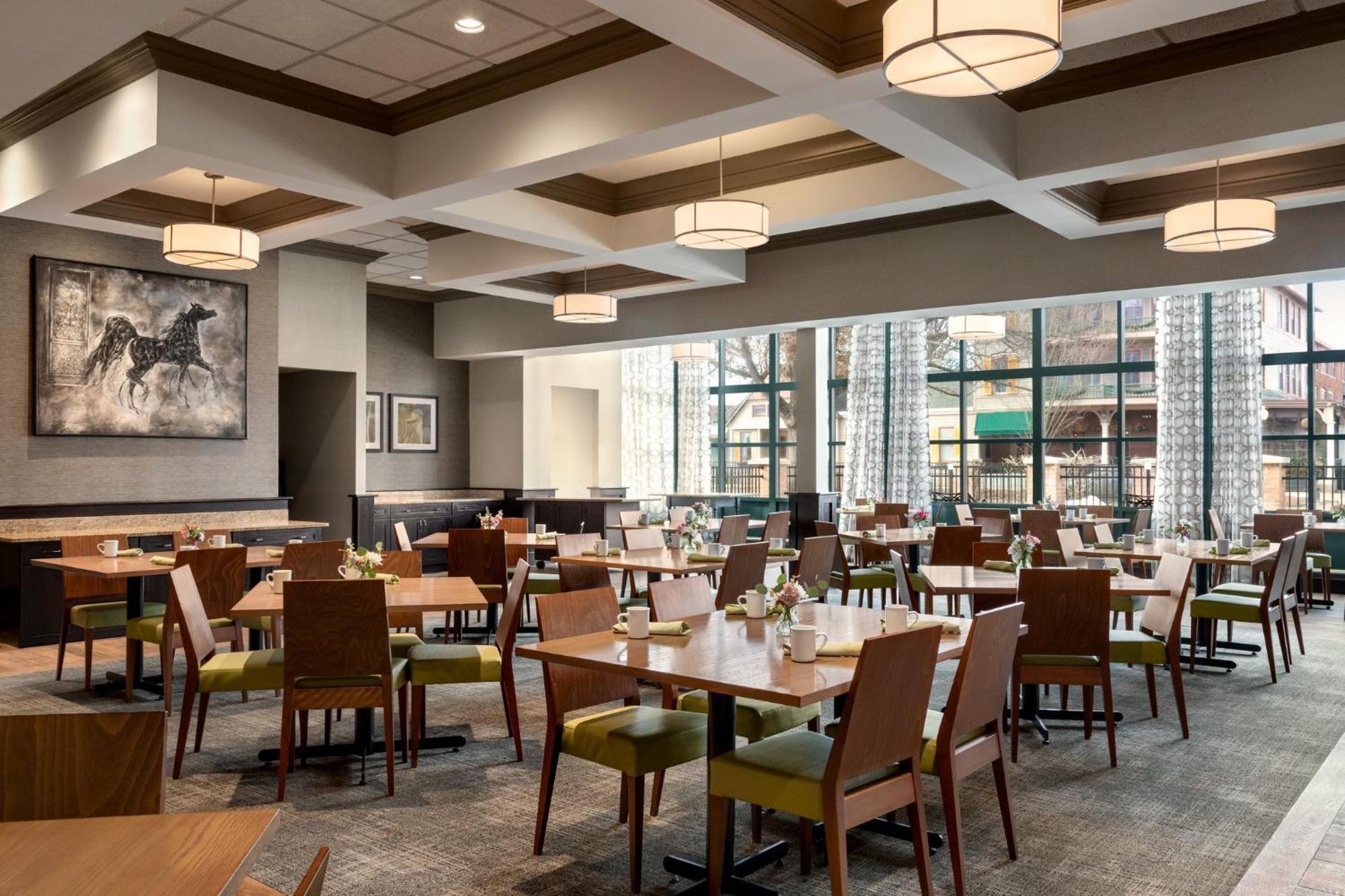 Holiday Inn Saratoga Springs By Ihg Ngoại thất bức ảnh