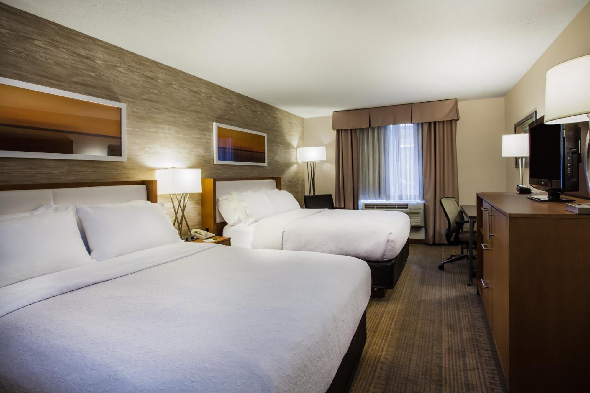 Holiday Inn Saratoga Springs By Ihg Phòng bức ảnh