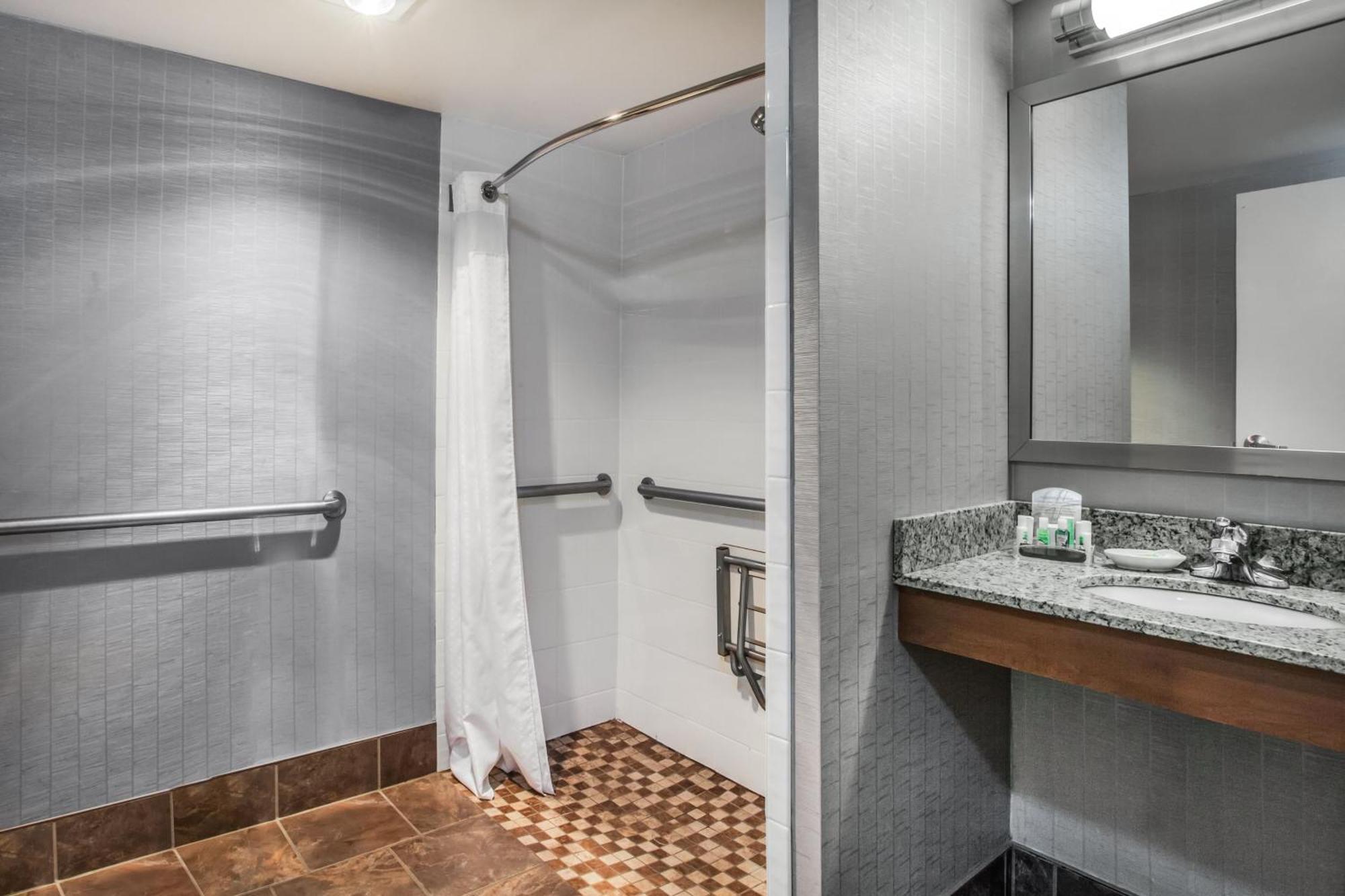 Holiday Inn Saratoga Springs By Ihg Phòng bức ảnh
