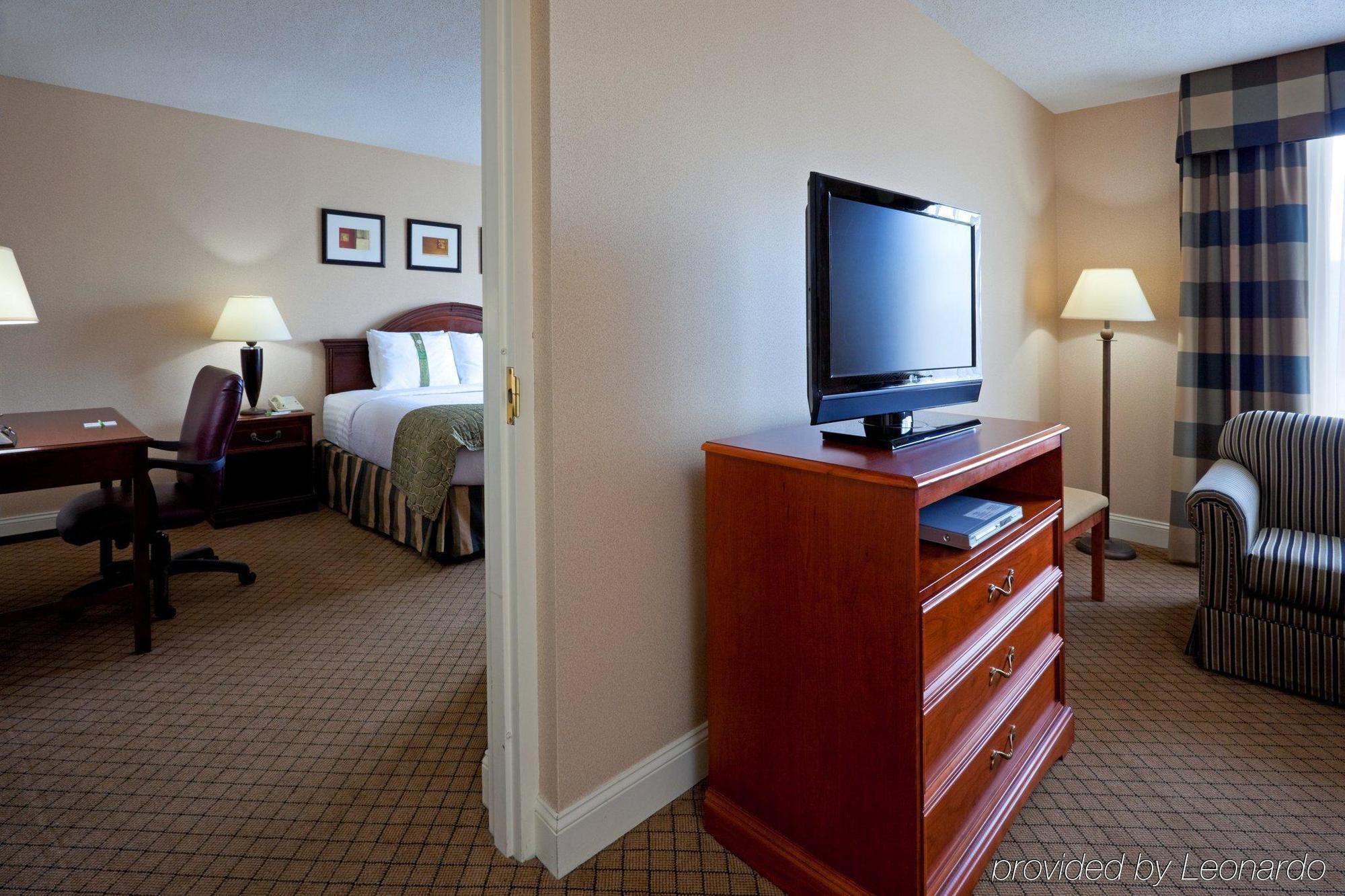 Holiday Inn Saratoga Springs By Ihg Phòng bức ảnh